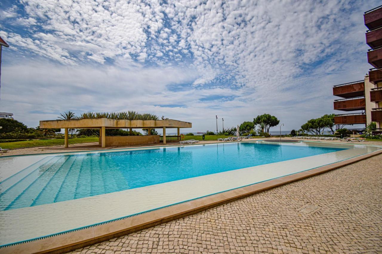 Stylish One Bedroom With Swimming Pool Apartment Cascais